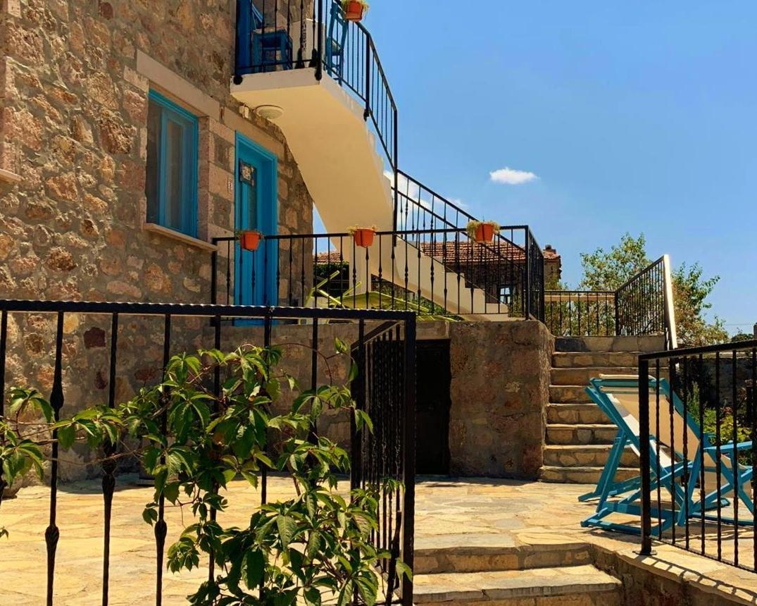 Alterna Koey Evi Guest House Ayvacik Exterior foto