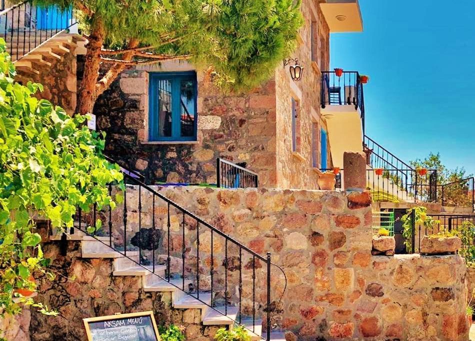 Alterna Koey Evi Guest House Ayvacik Exterior foto