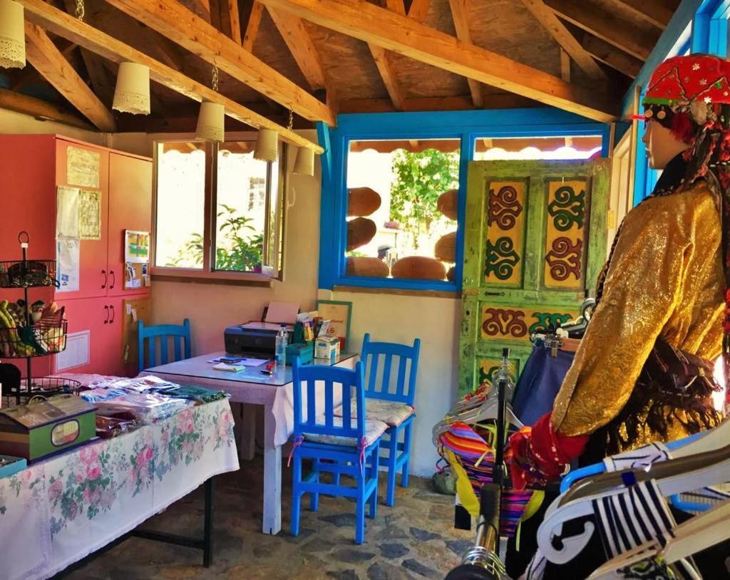 Alterna Koey Evi Guest House Ayvacik Exterior foto