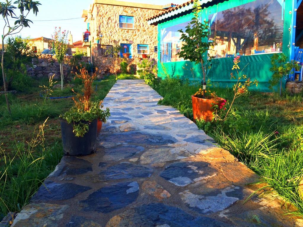Alterna Koey Evi Guest House Ayvacik Exterior foto