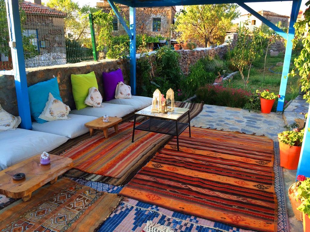 Alterna Koey Evi Guest House Ayvacik Exterior foto
